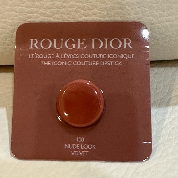 DIOR Rouge Dior Lipstick (4 single-use shades) with a Black Small Drawing Bag - Picture 3 of 9